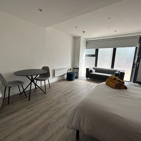 Modern Studio Flat Near Highbury & Islington Station London Exterior foto