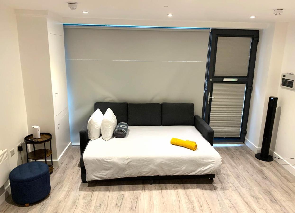 Modern Studio Flat Near Highbury & Islington Station London Exterior foto